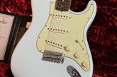 Fender Custom Shop 1963 Stratocaster Journeyman Relic Sonic Blue-5.jpg